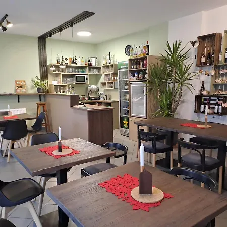 B&B Diokert Vendeghaz